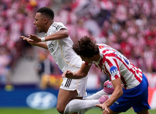 姆巴佩神奇进球，皇马6秒梦幻配合破门！西甲12场17球纵情庆祝